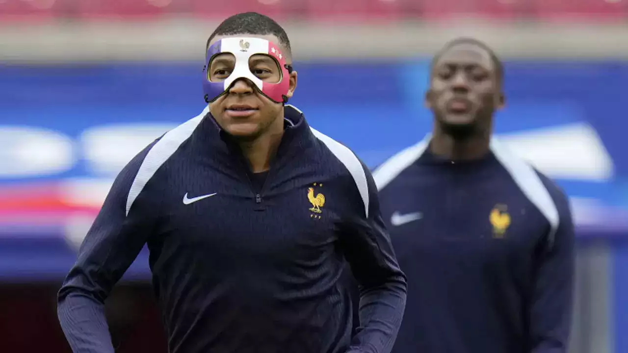 Nguy cơ Mbappe bị cấm thi đấu trước Hà Lan tại Euro 2024 vì lý do này